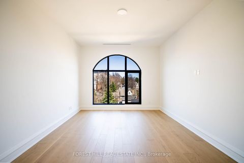 Photo 15 at 6A - 2010 Bathurst Street, Cedarvale, Toronto