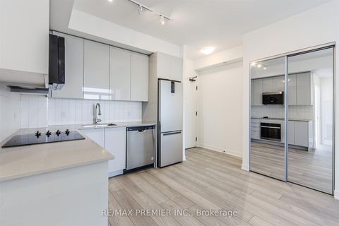 Photo 6 at 1009 - 474 Caldari Road, Concord, Vaughan
