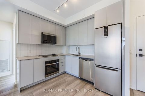 Photo 7 at 1009 - 474 Caldari Road, Concord, Vaughan