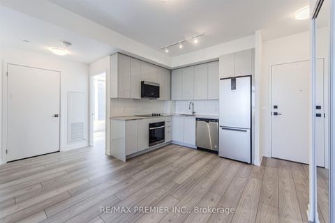 Photo 12 at 1009 - 474 Caldari Road, Concord, Vaughan