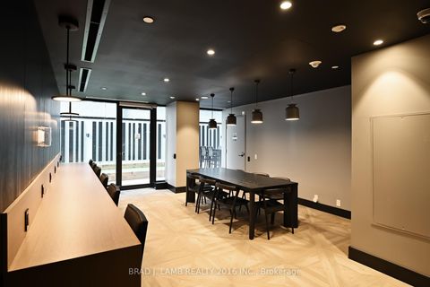 Photo 37 at 1011 - 195 McCaul Street, Chinatown, Toronto