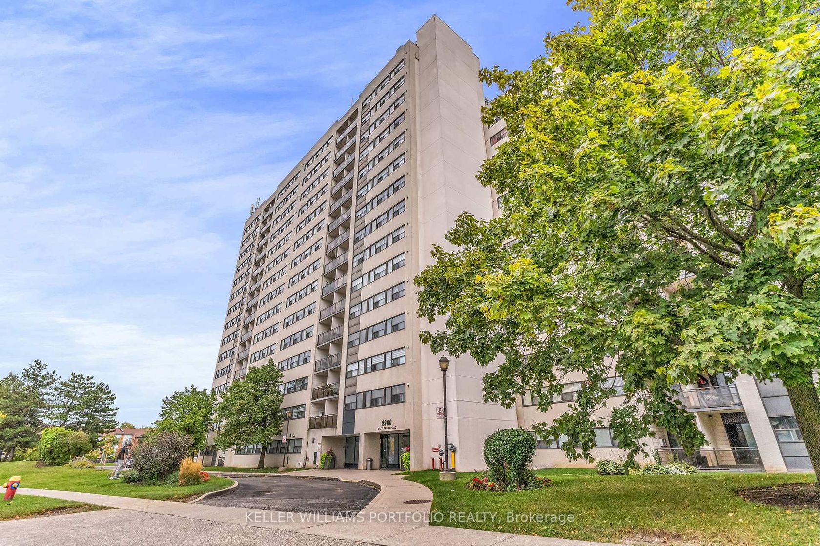 901 - 2900 Battleford Road, Meadowvale, Mississauga 