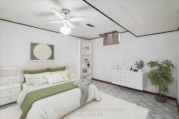 Photo 36 at 4170 Sunset Valley Court, Rathwood, Mississauga