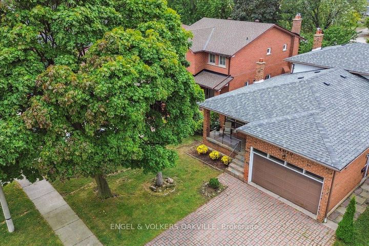 Photo 39 at 4170 Sunset Valley Court, Rathwood, Mississauga
