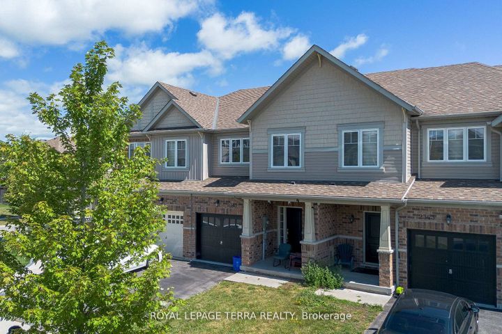Photo 2 at 2345 Steeplechase Street, Windfields, Oshawa