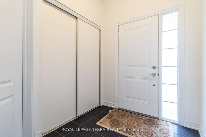 Photo 8 at 2345 Steeplechase Street, Windfields, Oshawa