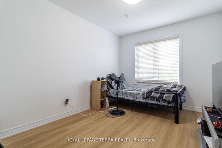 Photo 20 at 2345 Steeplechase Street, Windfields, Oshawa