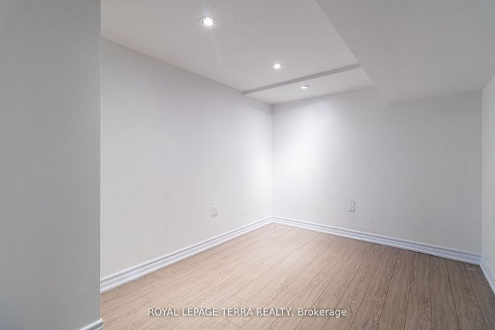 Photo 30 at 2345 Steeplechase Street, Windfields, Oshawa