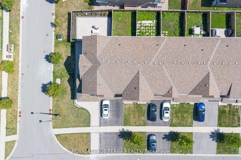 Photo 6 at 2345 Steeplechase Street, Windfields, Oshawa