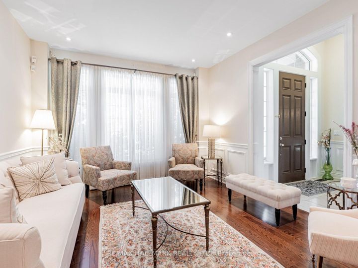 Photo 2 at 33 Laredo Drive, Westbrook, Richmond Hill