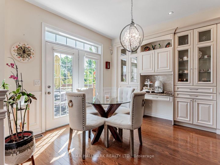 Photo 5 at 33 Laredo Drive, Westbrook, Richmond Hill