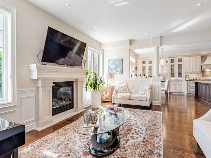 Photo 6 at 33 Laredo Drive, Westbrook, Richmond Hill