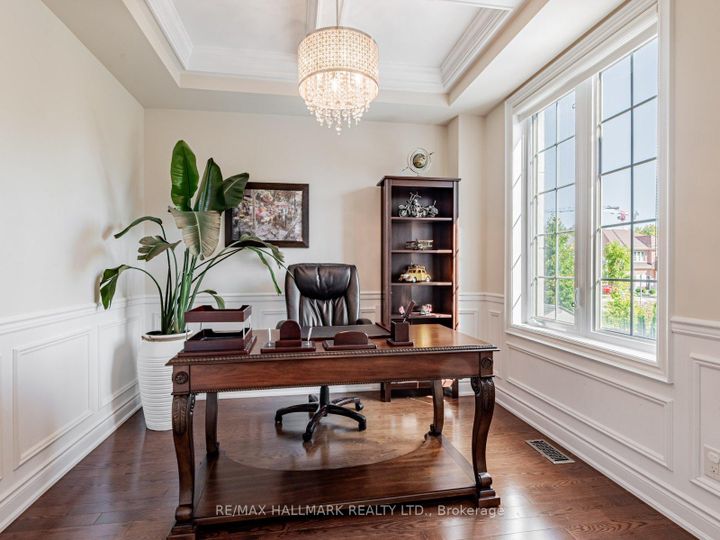 Photo 7 at 33 Laredo Drive, Westbrook, Richmond Hill