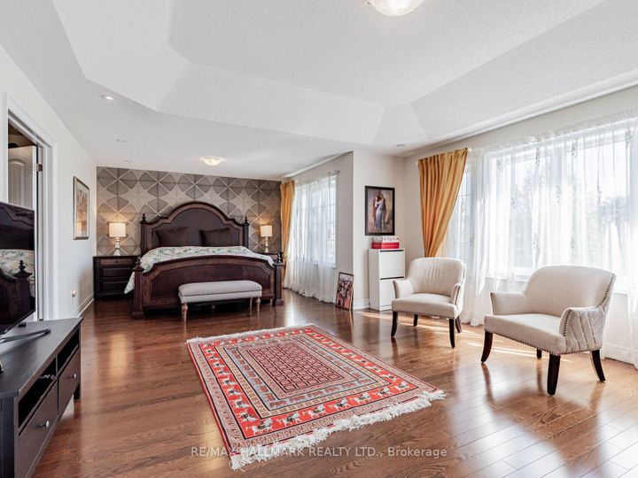Photo 10 at 33 Laredo Drive, Westbrook, Richmond Hill