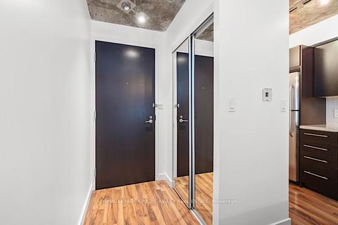 Photo 11 at 505 - 1005 King Street W, Niagara, Toronto