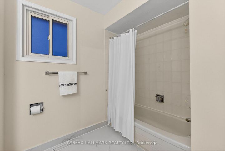 Photo 38 at 3569 Redmond Road, Fairview, Mississauga