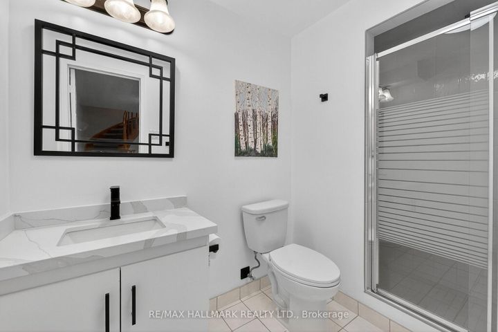 Photo 43 at 3569 Redmond Road, Fairview, Mississauga