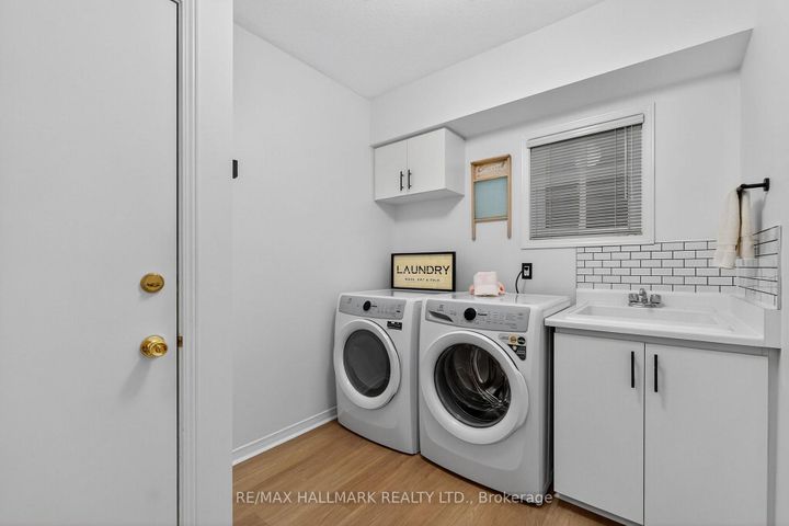 Photo 44 at 3569 Redmond Road, Fairview, Mississauga