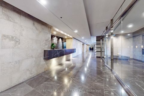 Photo 11 at 2515 - 8 Park Road, Moore Park, Toronto