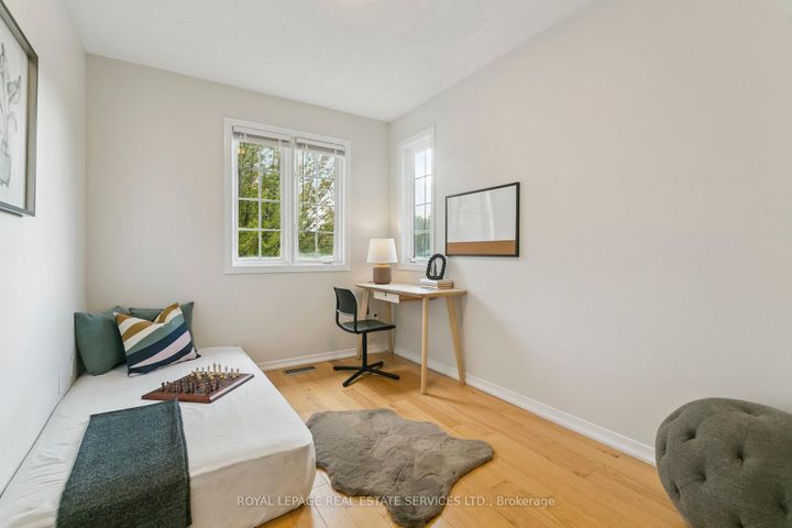Photo 16 at 2193 Shorncliffe Boulevard, WM Westmount, Oakville