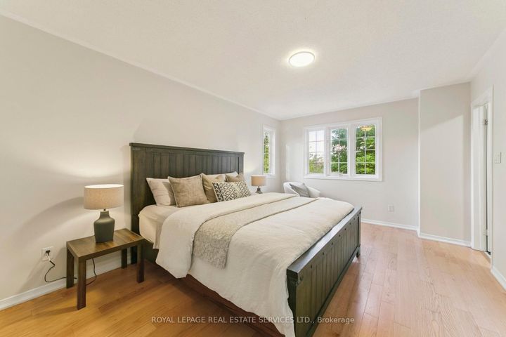 Photo 19 at 2193 Shorncliffe Boulevard, WM Westmount, Oakville
