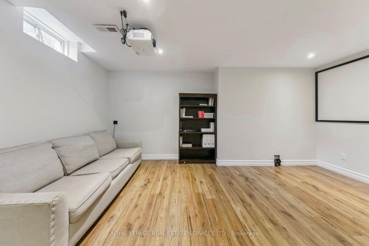 Photo 25 at 2193 Shorncliffe Boulevard, WM Westmount, Oakville