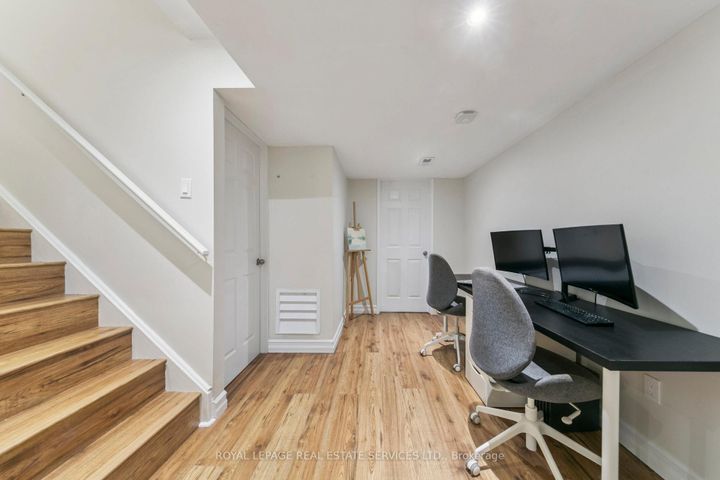 Photo 30 at 2193 Shorncliffe Boulevard, WM Westmount, Oakville