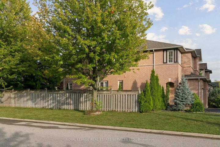 Photo 35 at 2193 Shorncliffe Boulevard, WM Westmount, Oakville