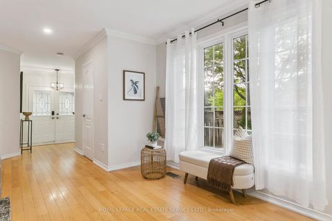 Photo 6 at 2193 Shorncliffe Boulevard, WM Westmount, Oakville