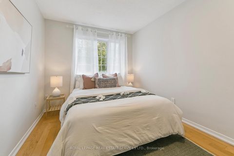 Photo 15 at 2193 Shorncliffe Boulevard, WM Westmount, Oakville