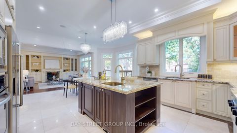 Photo 14 at 112 Centre Avenue, Newtonbrook East, Toronto