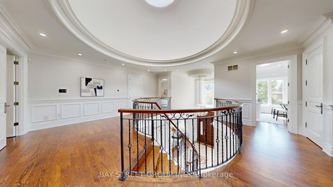Photo 20 at 112 Centre Avenue, Newtonbrook East, Toronto
