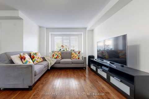 Photo 12 at 12 Pringdale Gardens Circle E, Eglinton East, Toronto