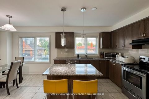 Photo 17 at 12 Pringdale Gardens Circle E, Eglinton East, Toronto