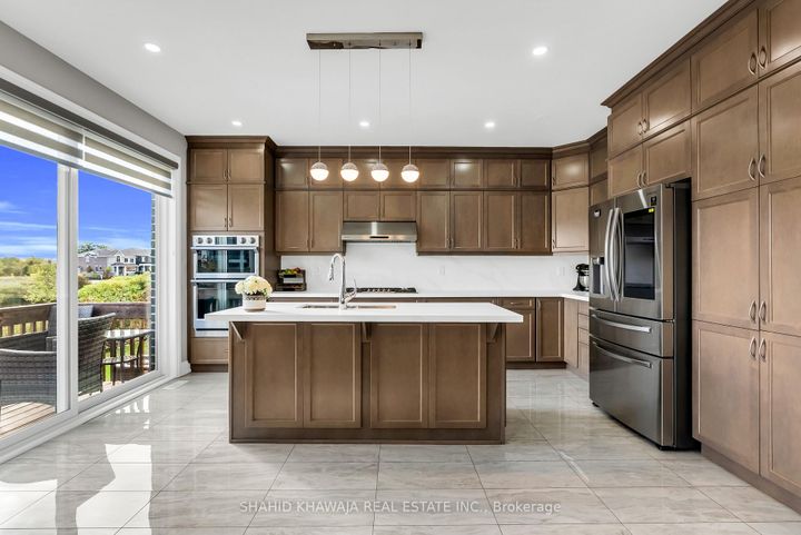 Photo 10 at 115 Yates Drive, CB Cobban, Milton