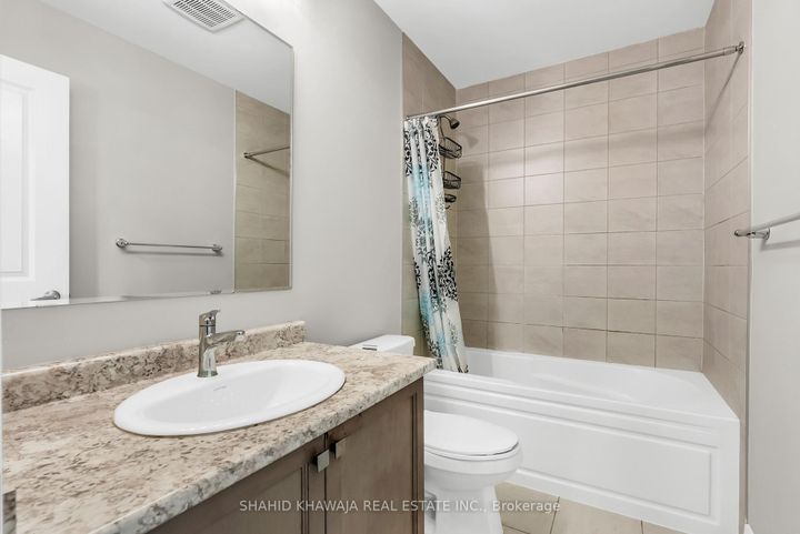 Photo 22 at 115 Yates Drive, CB Cobban, Milton