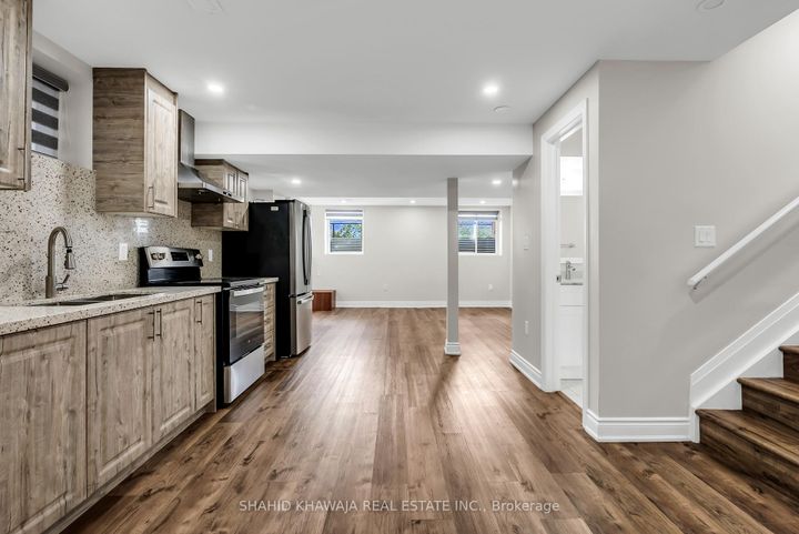 Photo 31 at 115 Yates Drive, CB Cobban, Milton