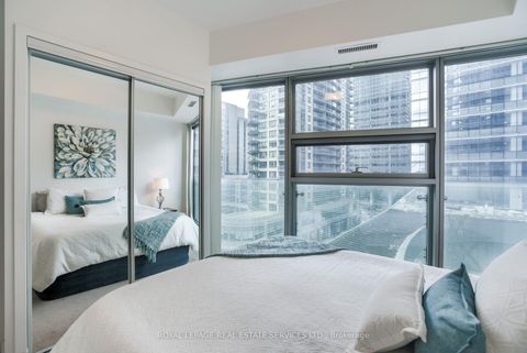 Photo 22 at 407 - 12 York Street, Waterfront Communities C1, Toronto