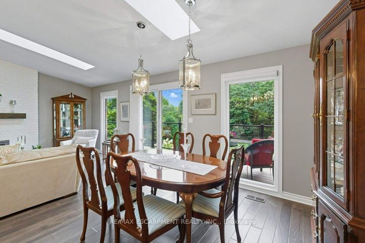 Photo 7 at 31 Acredale Drive, Carlisle, Hamilton