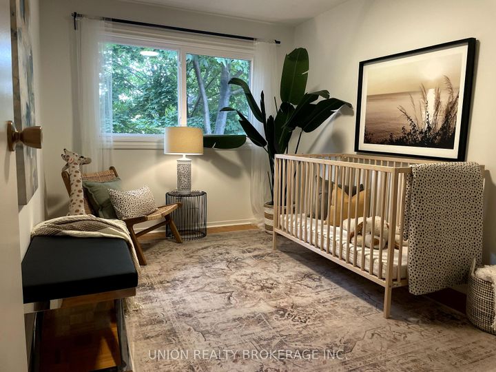 Photo 17 at 2423 Brasilia Circle, Meadowvale, Mississauga