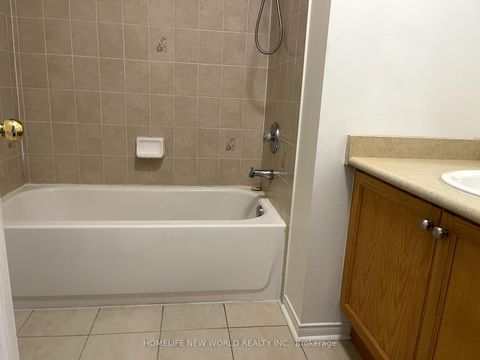 Photo 7 at 173 Torbarrie Road, CFB, Toronto