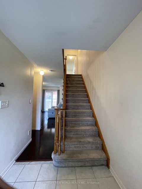 Photo 15 at 173 Torbarrie Road, CFB, Toronto