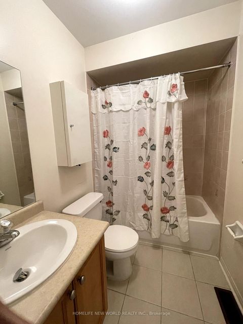 Photo 19 at 173 Torbarrie Road, CFB, Toronto