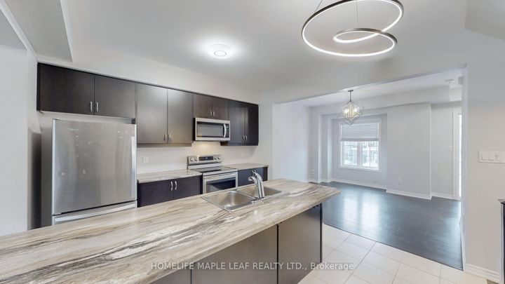 Photo 22 at 26 BORERS CREEK Circle, Waterdown, Hamilton