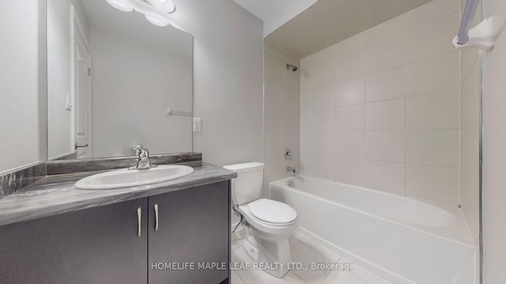 Photo 38 at 26 BORERS CREEK Circle, Waterdown, Hamilton