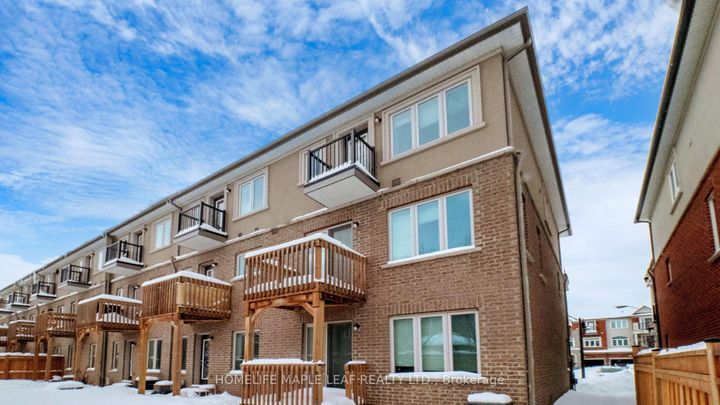 Photo 39 at 26 BORERS CREEK Circle, Waterdown, Hamilton