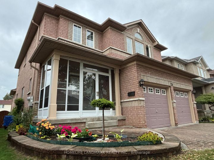 Photo 0 at 28 Stonebridge Boulevard, L'Amoreaux, Toronto
