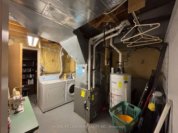 Photo 30 at 28 Stonebridge Boulevard, L'Amoreaux, Toronto