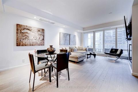 Photo 12 at 2508 - 180 University Avenue, Bay Street Corridor, Toronto