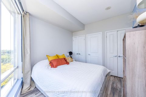 Photo 25 at 609 - 15 Windermere Avenue, Swansea, Toronto